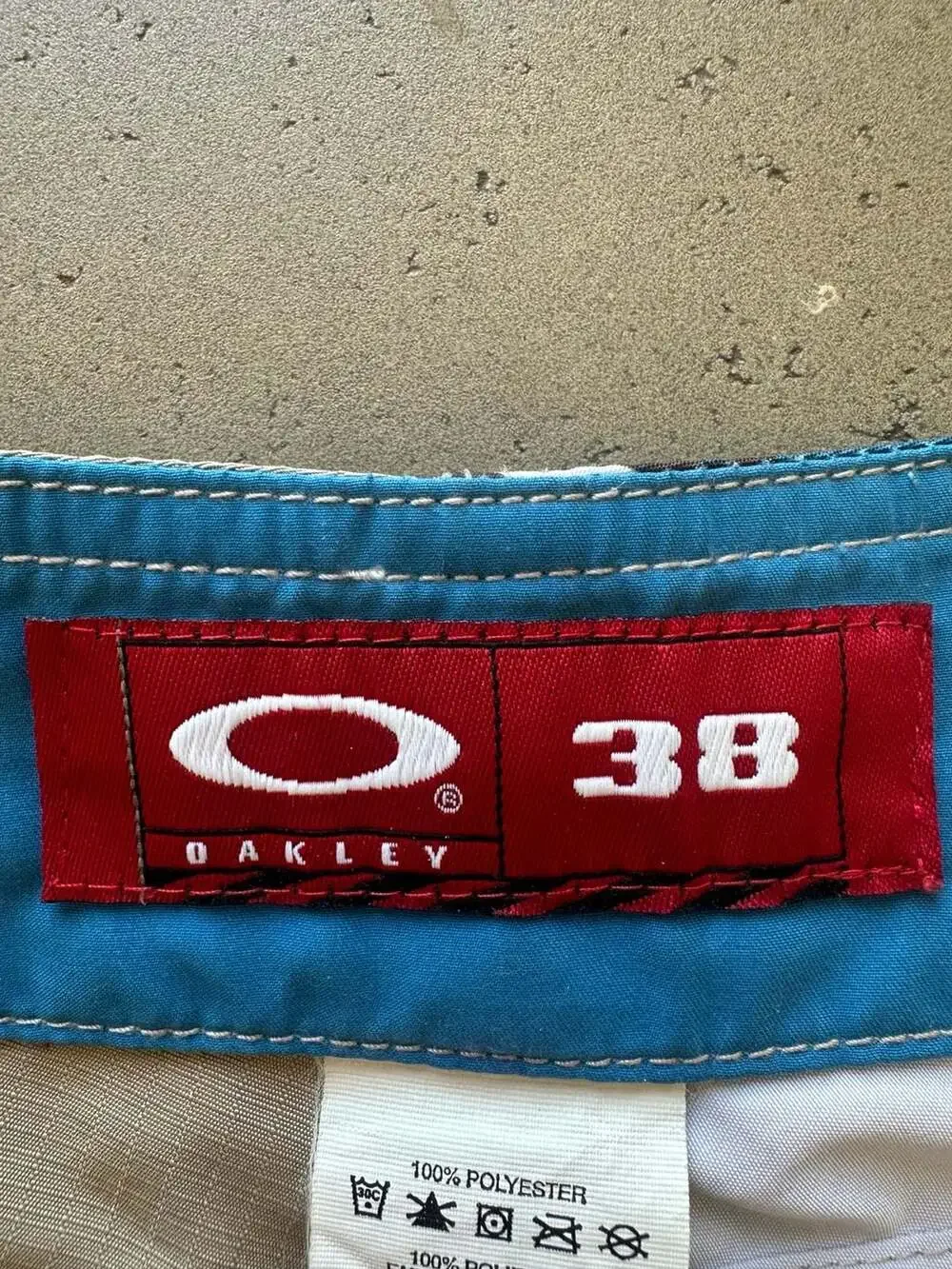 Oakley Vintage Two-Tone Splatter Print Surf Boardshorts